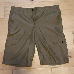NWOT Men's Tony Hawk Microfiber Cargo Shorts